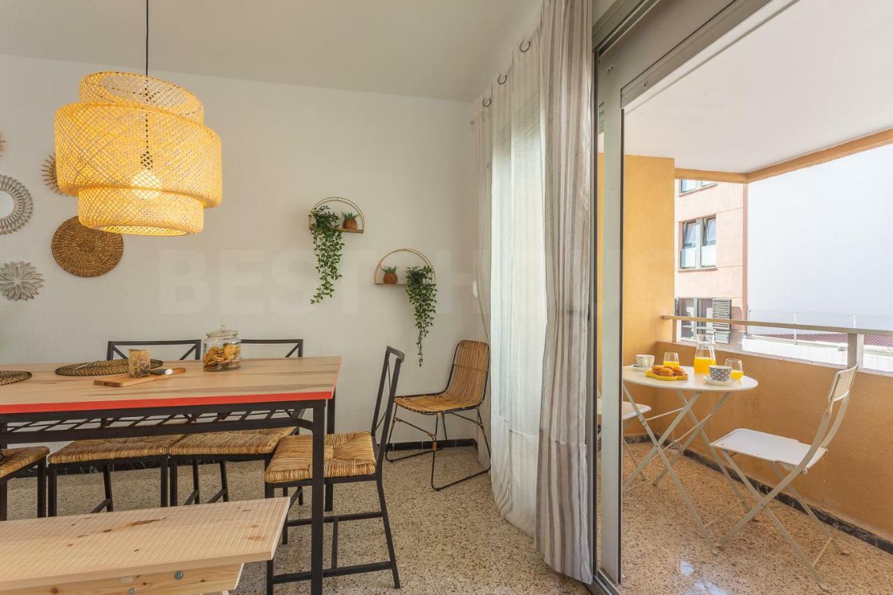 Cozy Apartment In Salinetas Beach. Exterior photo